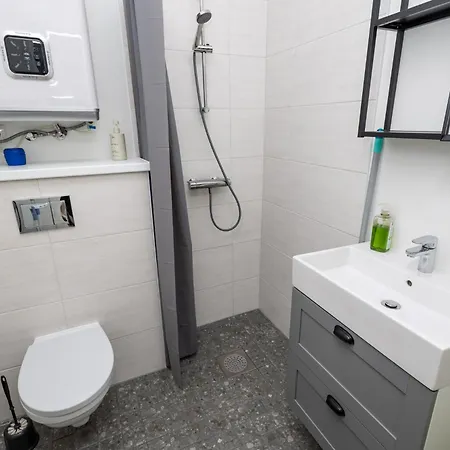 Obinitsa Apartment Obinitsa